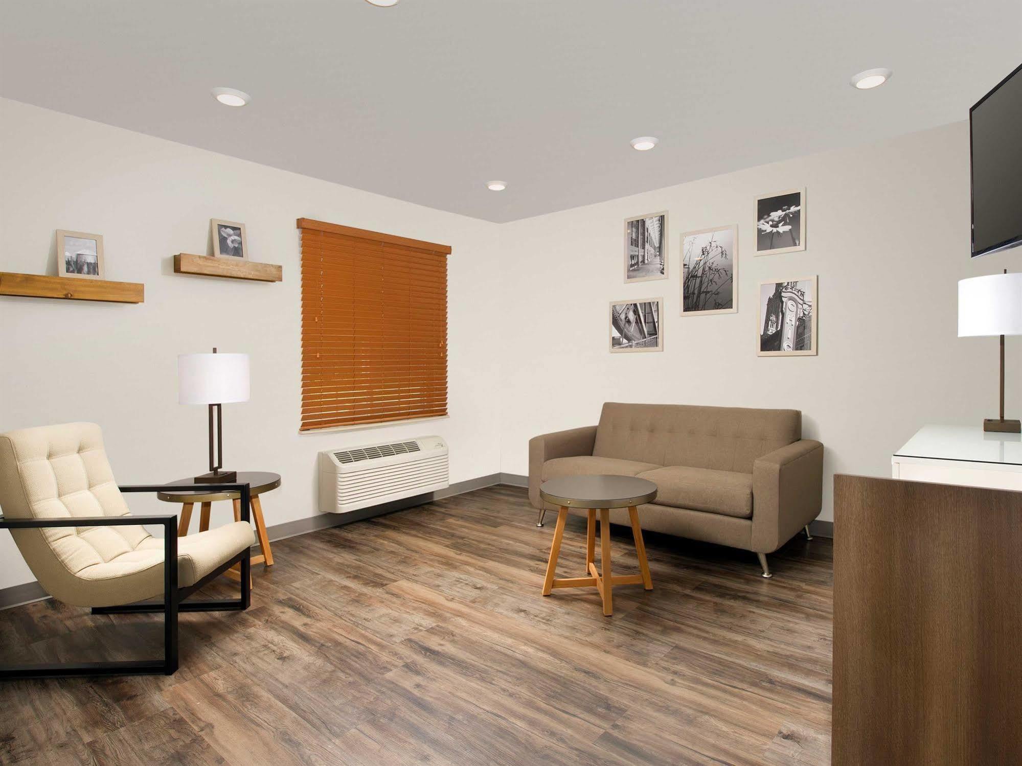 Woodspring Suites Chicago Darien Buitenkant foto